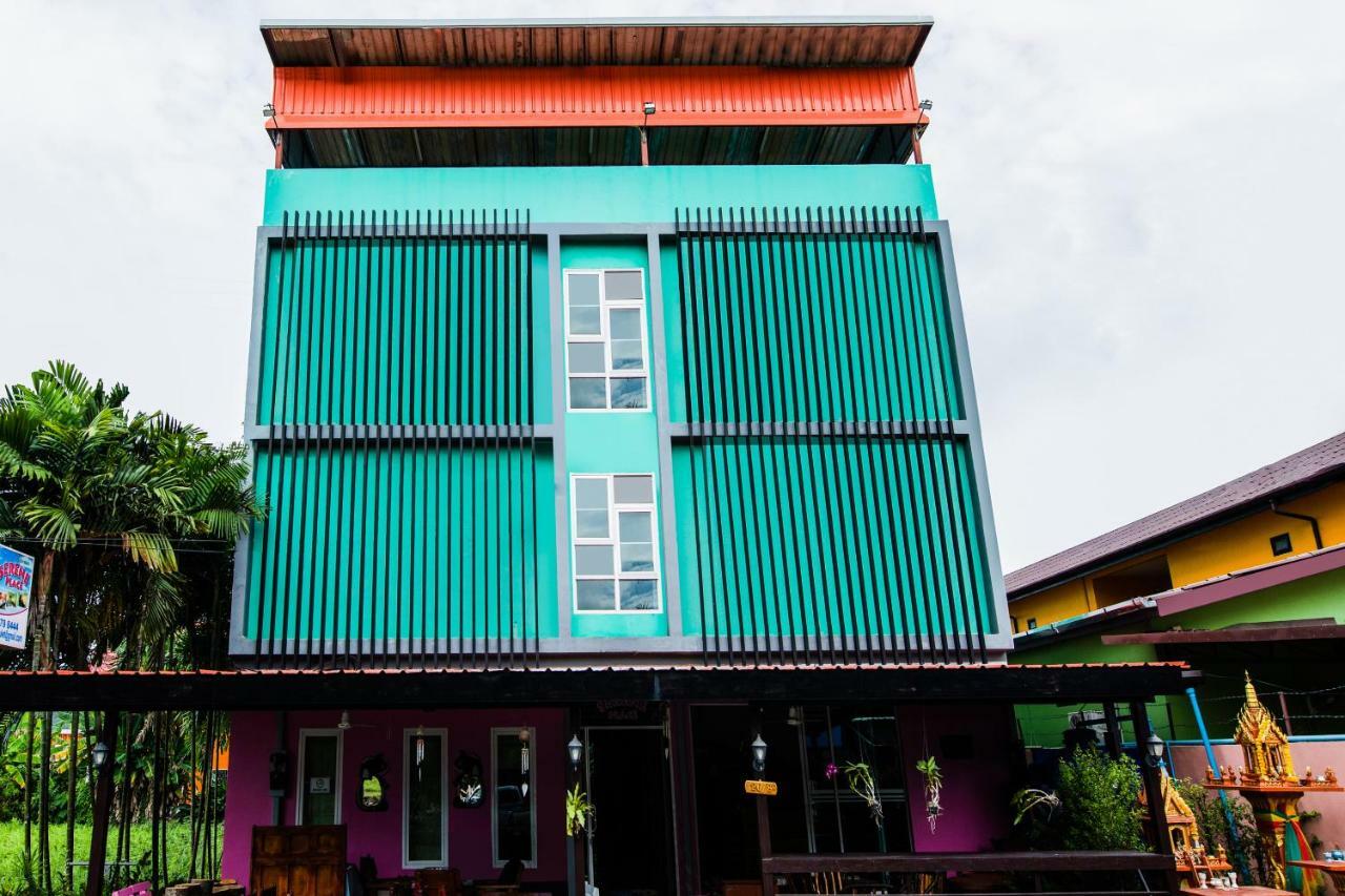 Serene Place Chalong Luaran gambar